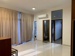R66 Apartments (D8), Apartment #460673531